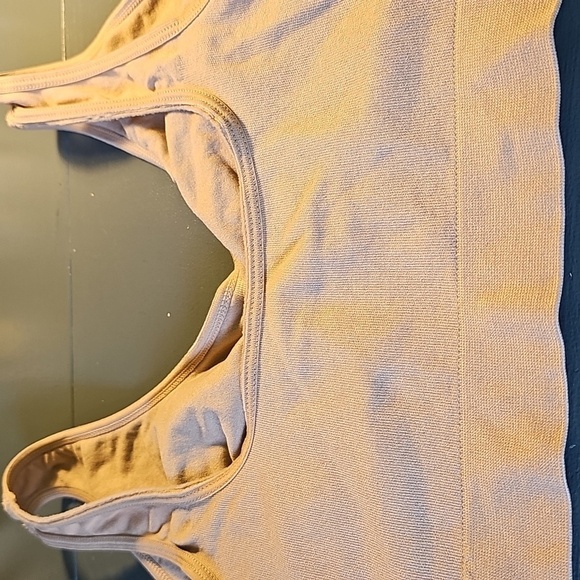 COMFORT,‎ Seamless Nude Color Bralette. No Wires. Size XXL. - Picture 4 of 5